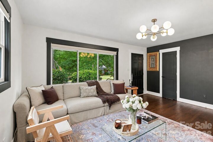 Property Photo:  1700 Brookdale Avenue  NC 28210 