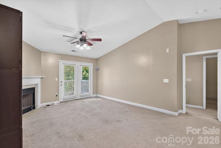 Property Photo: 11232 Hyde Pointe Court NC 28262