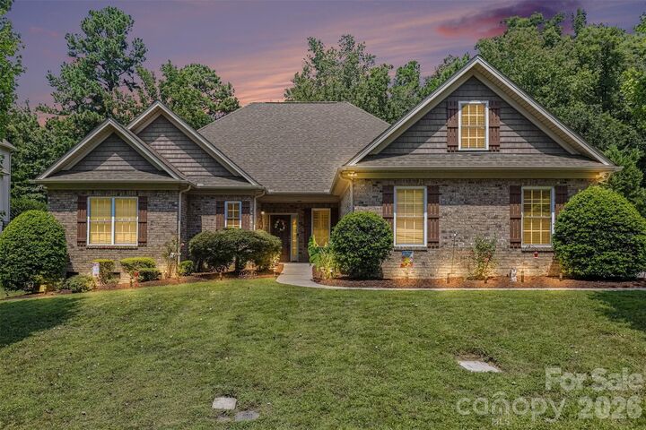 Property Photo:  1820 Wedowee Court  SC 29732 