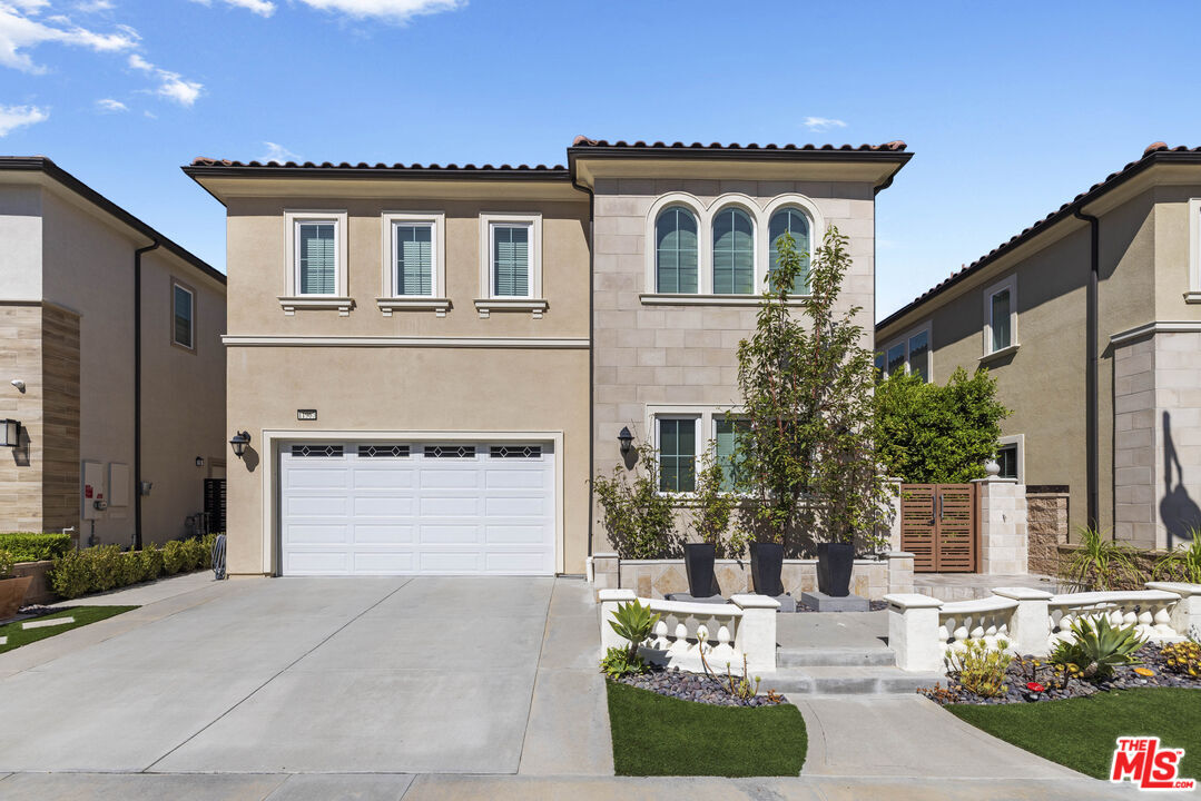 Property Photo:  11967 Carabella Ct  CA 91326 