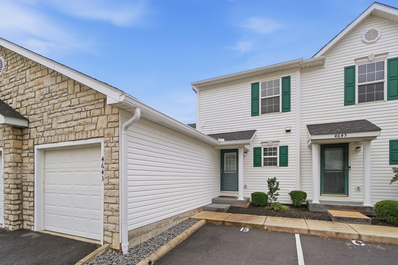 Property Photo:  4643 Parrau Drive  OH 43228 