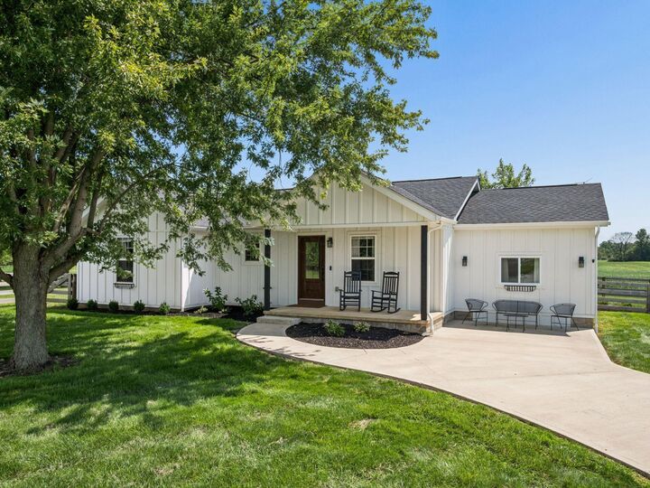 Property Photo: 18800 Smokey Road OH 43040