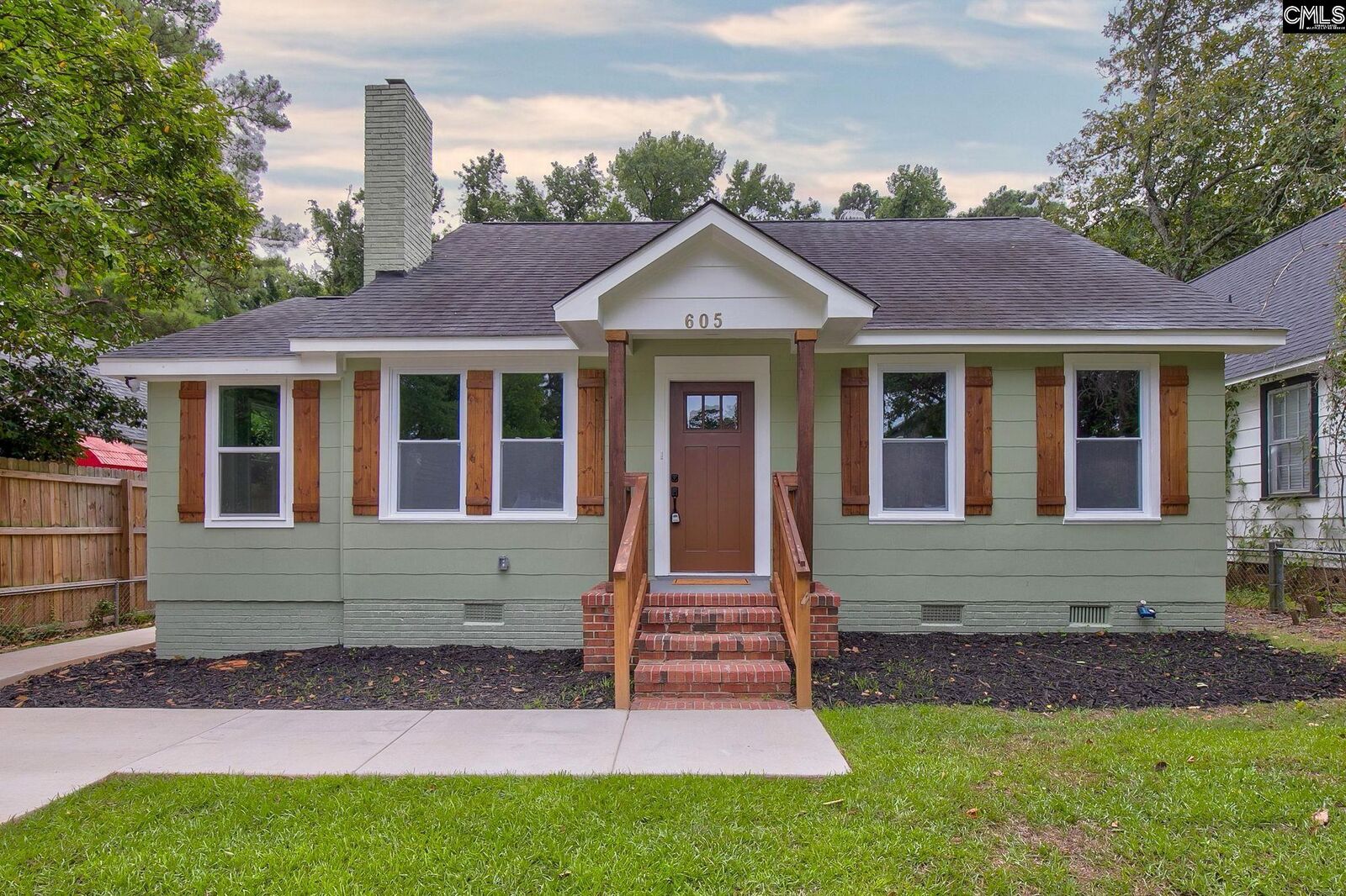 Property Photo: 605 C SC 29169
