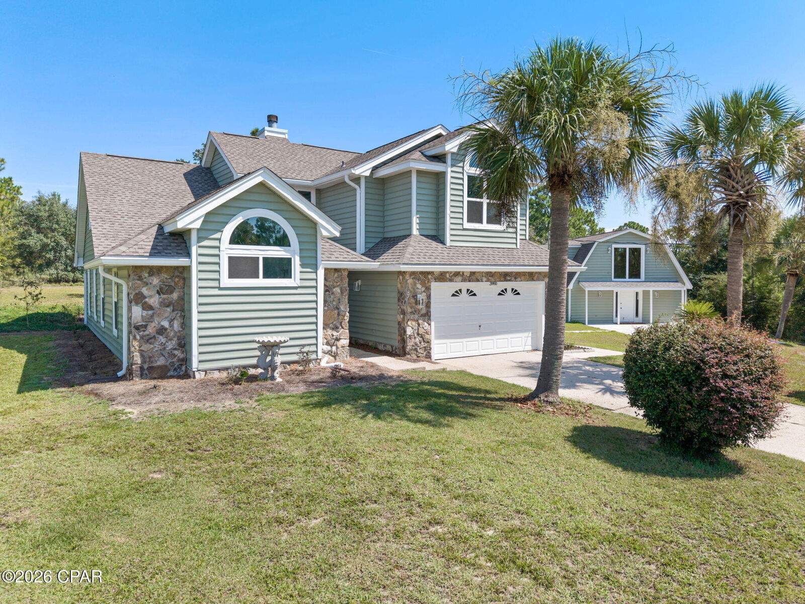 Property Photo: 3980 Quail Court FL 32428