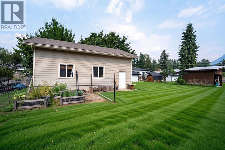 Property Photo: 1506 Mountain View Drive BC V0E 2S1