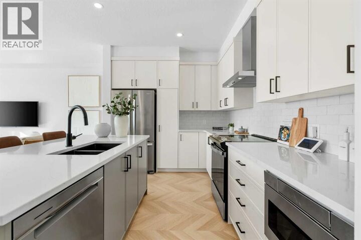 Property Photo: 8493 21 Avenue Southeast AB T2A 0M8