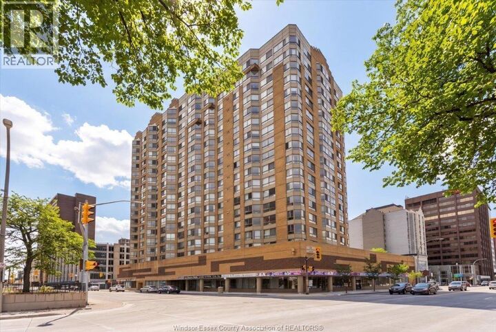 Property Photo:  75 Riverside Drive 906  ON N9A 7C4 
