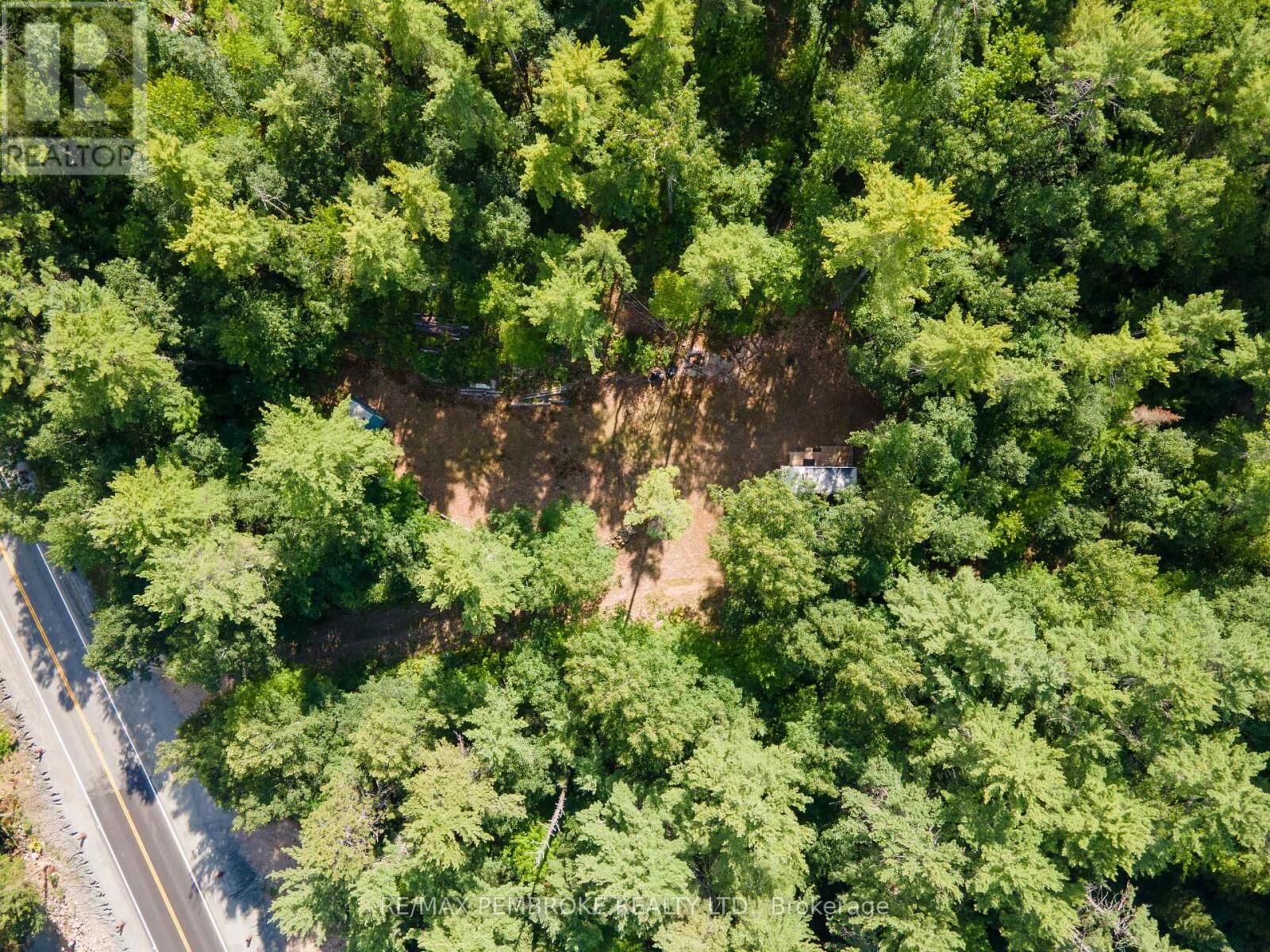 Property Photo:  5032 Round Lake Road  ON K0J 2A0 