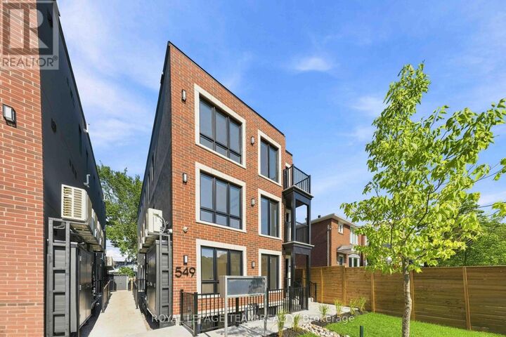 Property Photo:  549 Melbourne Avenue 4  ON K2A 1W7 