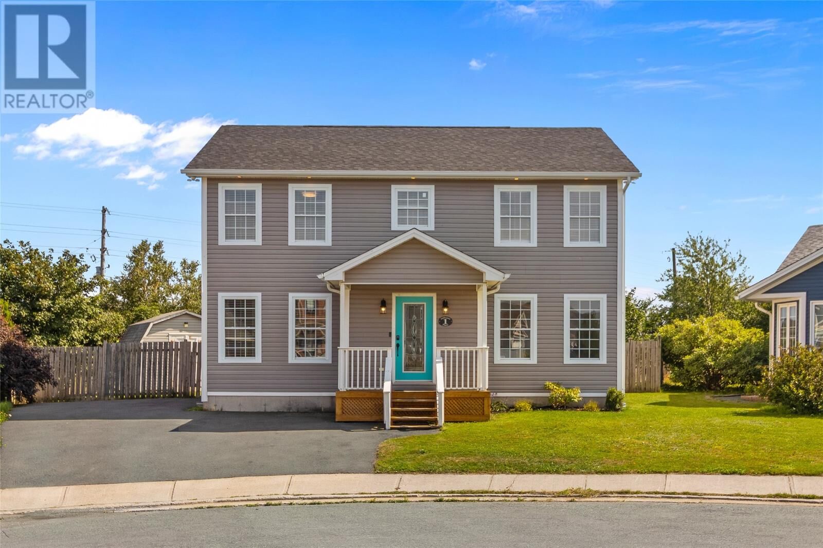 Property Photo:  1 Julieann Place  NL A1A 5Z5 