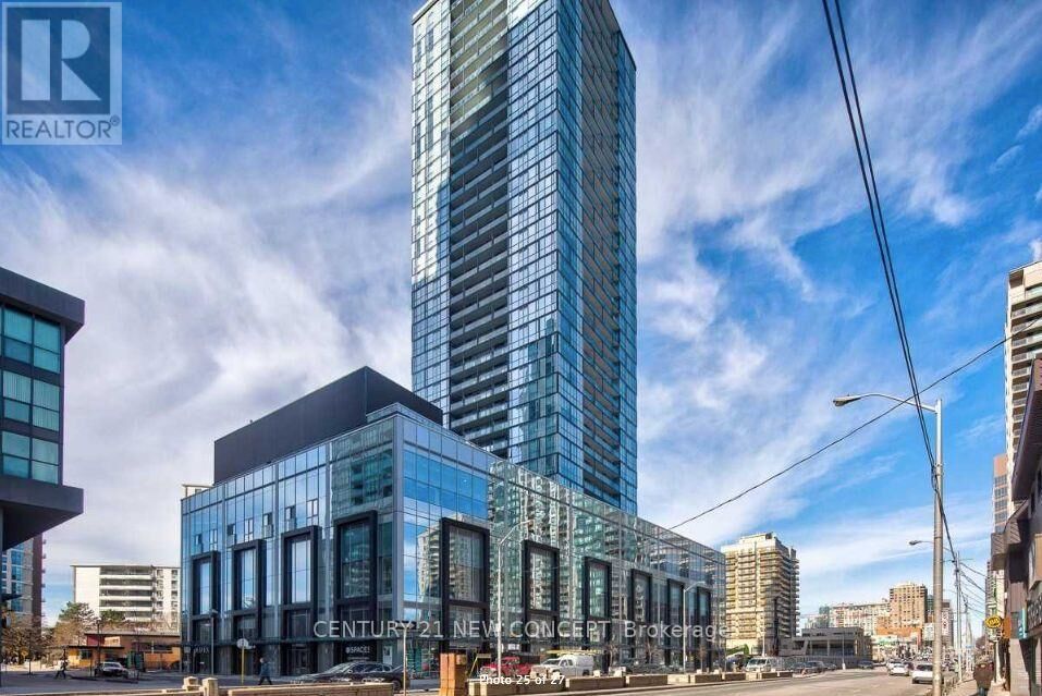 Property Photo: 5180 Yonge Street 402 ON M2N 0K5