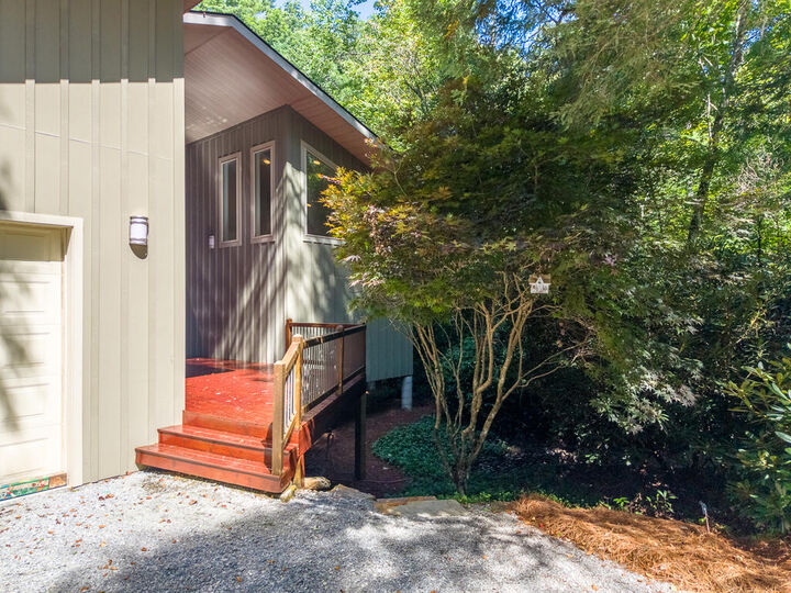 Property Photo:  Sunrise Ridge Court  NC 28774 