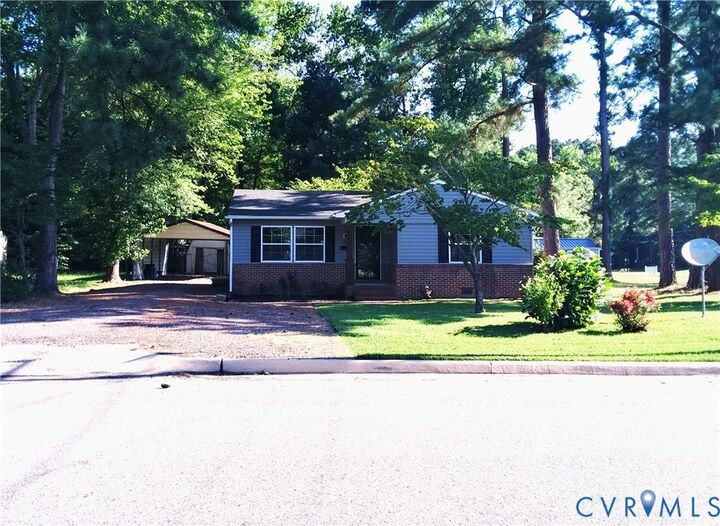 Property Photo: 507 Tavern Street VA 23824