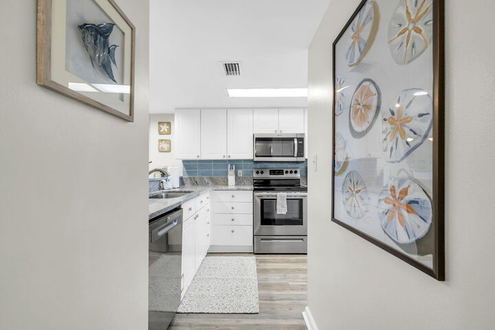 Property Photo: 895 Santa Rosa Boulevard 313 FL 32548