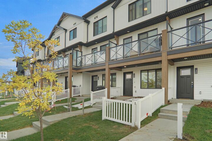 Property Photo: 1025 Secord Promenade NW 29 AB T5T 7V4