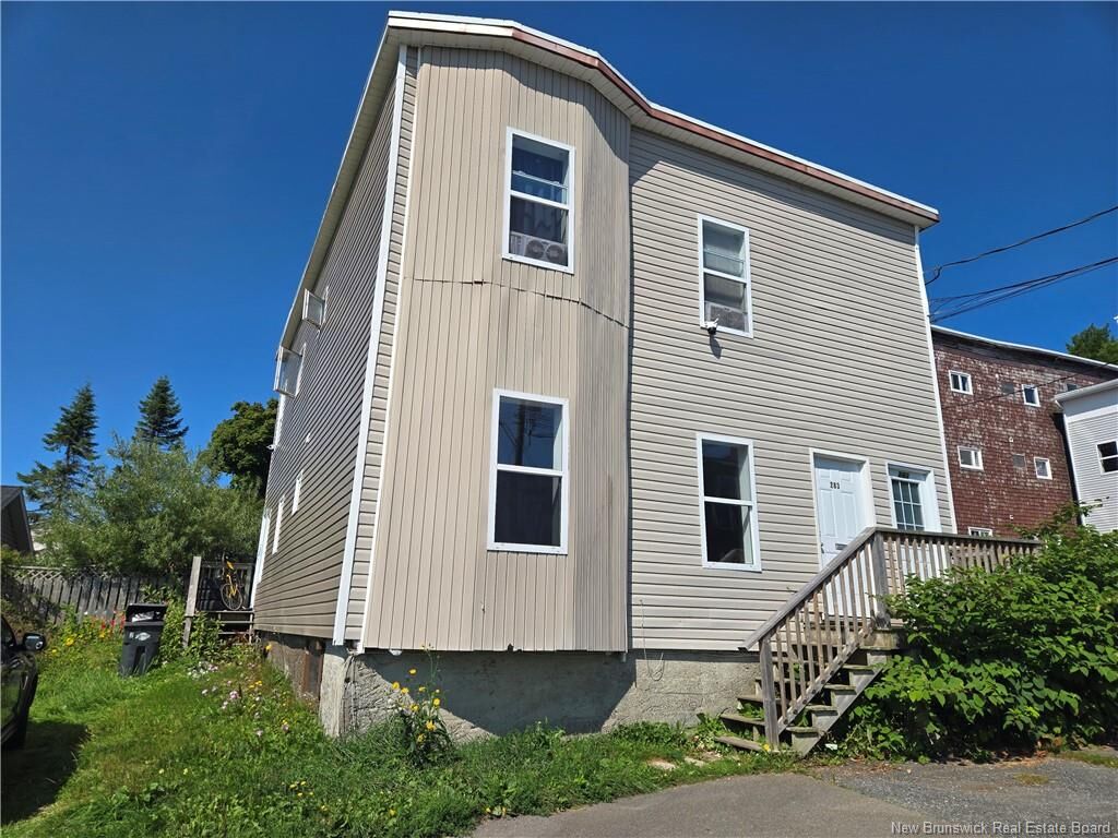 Property Photo:  281-283 Wentworth Street  NB E2L 2T9 