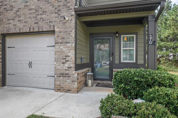 Property Photo:  270 Skipjack Court  GA 30016 