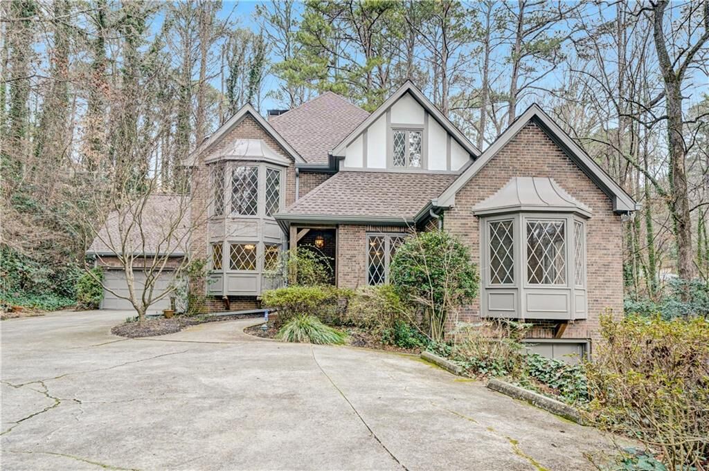 Property Photo: 1701 Trotters Lane GA 30087