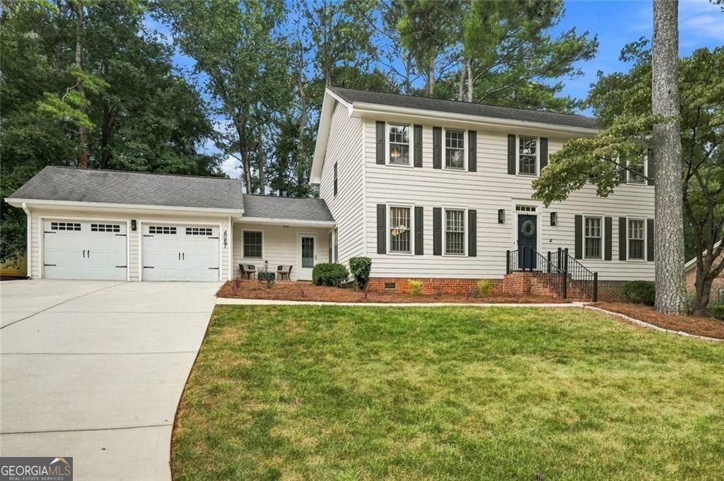 Property Photo: 4067 Wembley Forest Way GA 30340