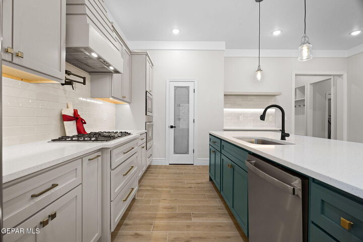 Property Photo: 13457 Emerald Terrace Drive TX 79928