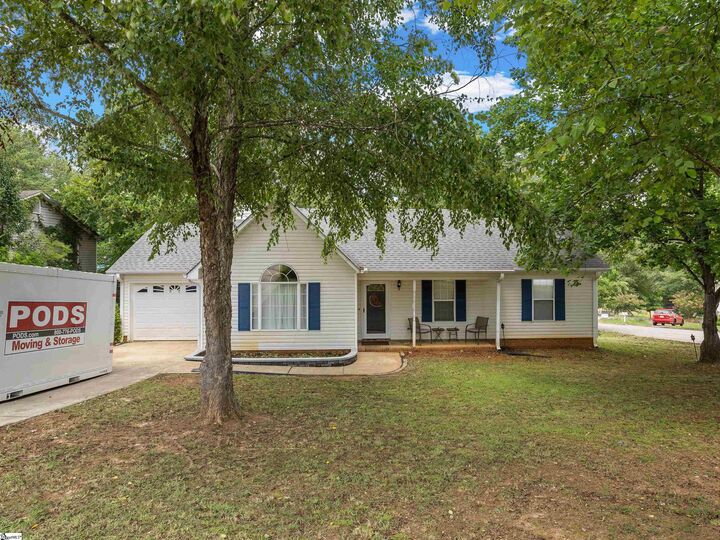 Property Photo: 175 Poplar Creek Drive SC 29303