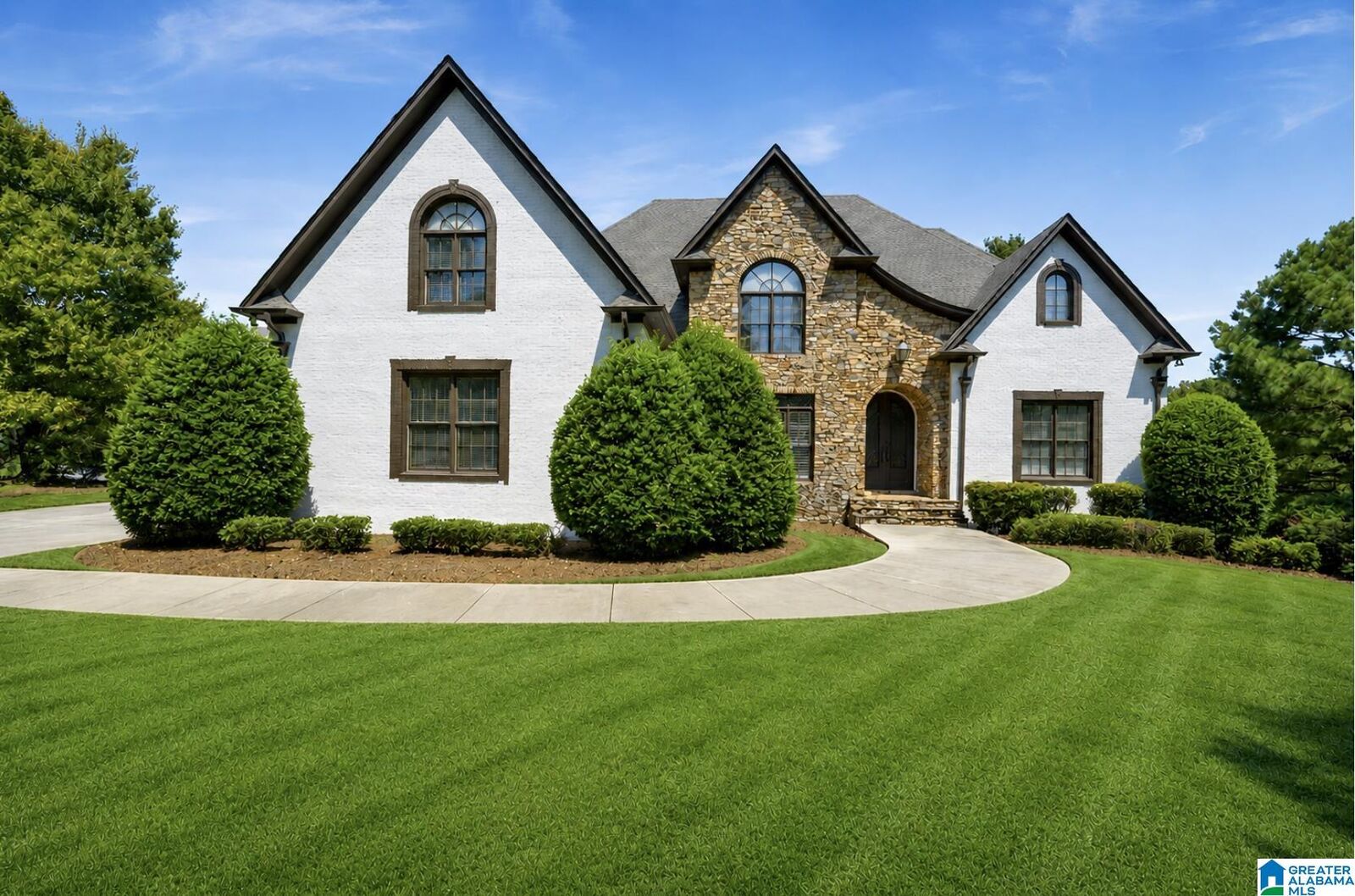 Property Photo: 1372 Legacy Drive AL 35242