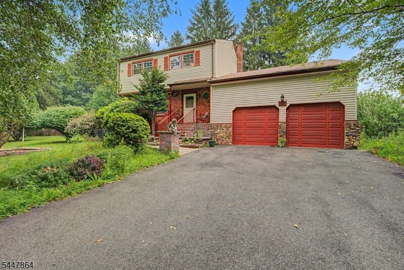 Property Photo: 150 Orben Dr NJ 07850