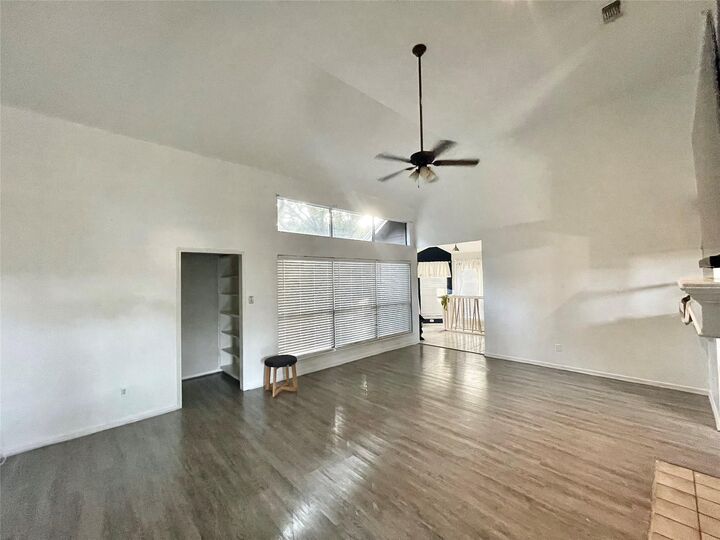 Property Photo:  8215 Sean Park Court  TX 77095 