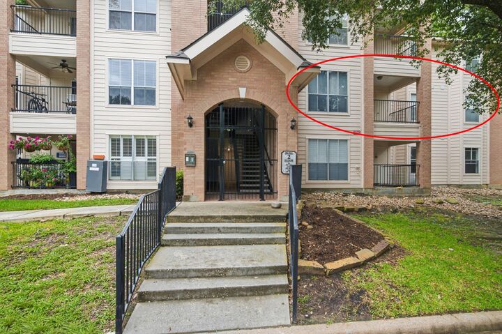 Property Photo: 8051 Bay Branch Dr 222 TX 77382
