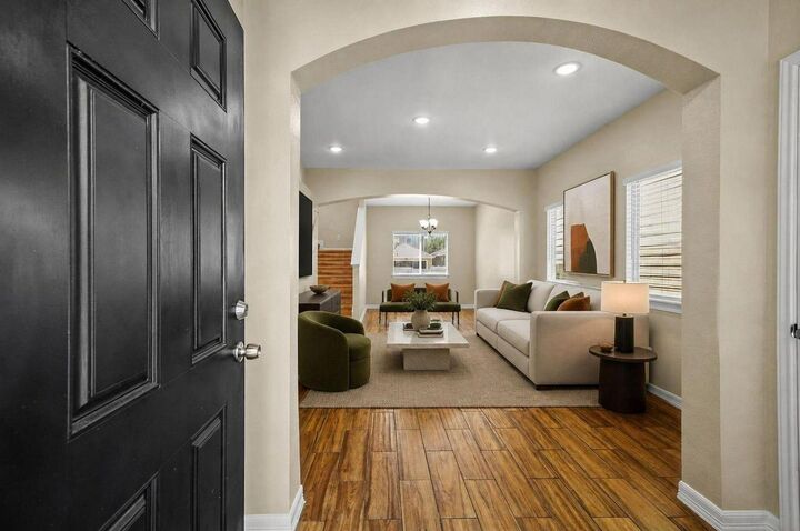 Property Photo: 1714 Claremont Garden Circle TX 77047