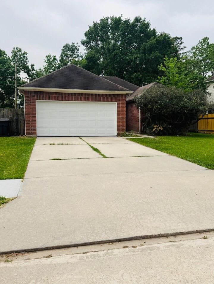 Property Photo:  22115 Jay Drive  TX 77373 
