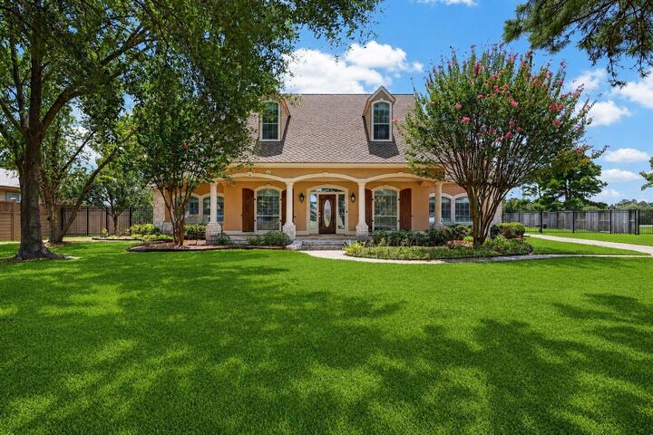Property Photo:  17027 Champions Lakeway  TX 77375 