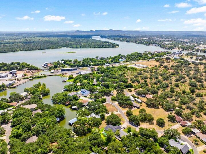 Property Photo:  1201 County Road 132A  TX 78639 
