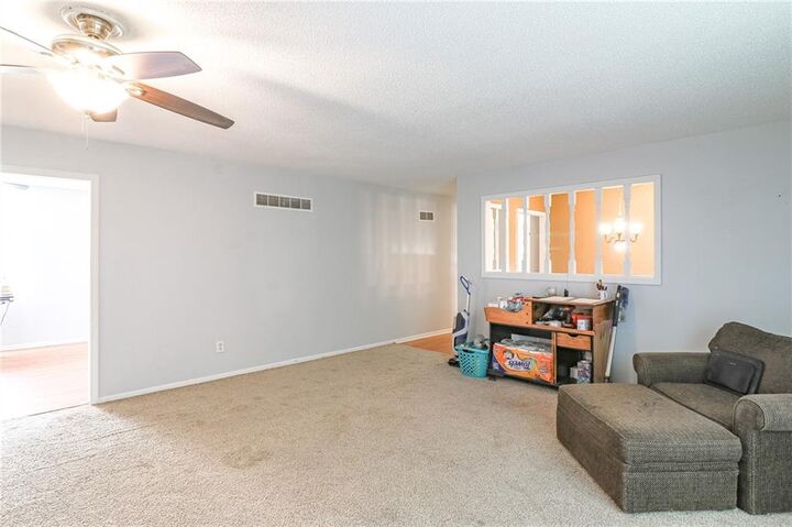 Property Photo: 12723 Cave Lane MO 64024