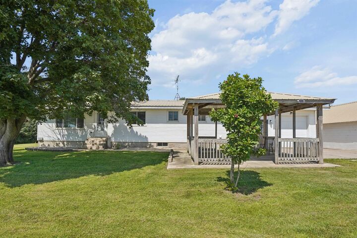 Property Photo:  10134 Newell Avenue  IA 50636 