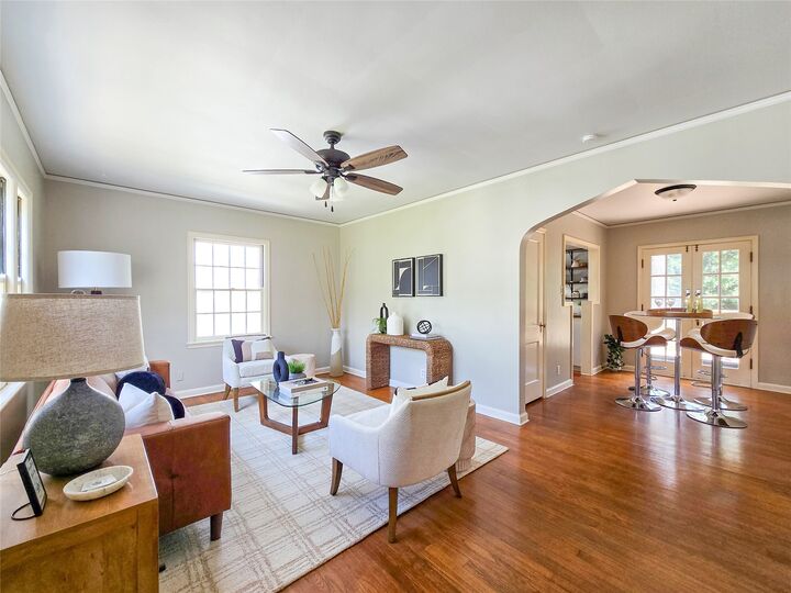 Property Photo: 2513 33rd Street IA 50310