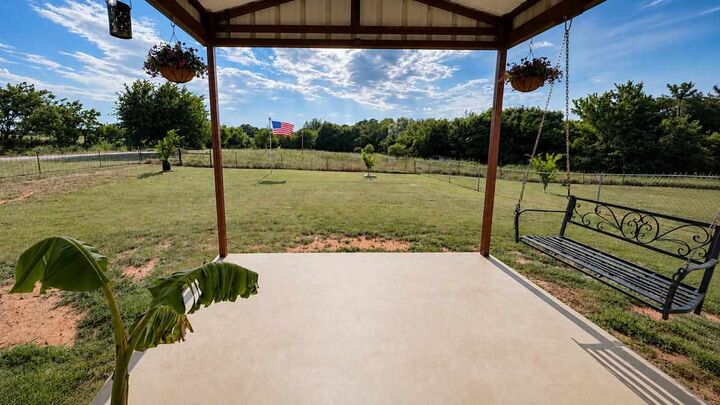 Property Photo:  23174 Cr 1480  OK 73029 