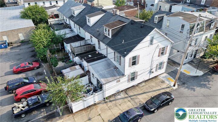 Property Photo: 547 Silk Street PA 18102