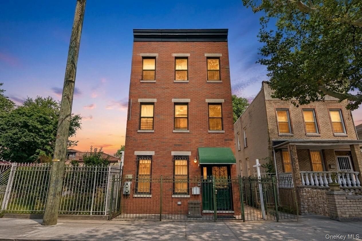 Property Photo:  425 Barbey Street  NY 11207 