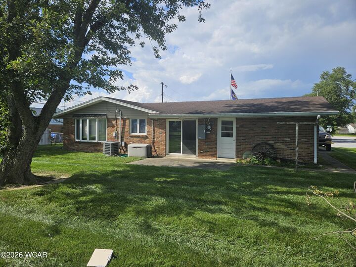 Property Photo:  321 W North Street  OH 45806 