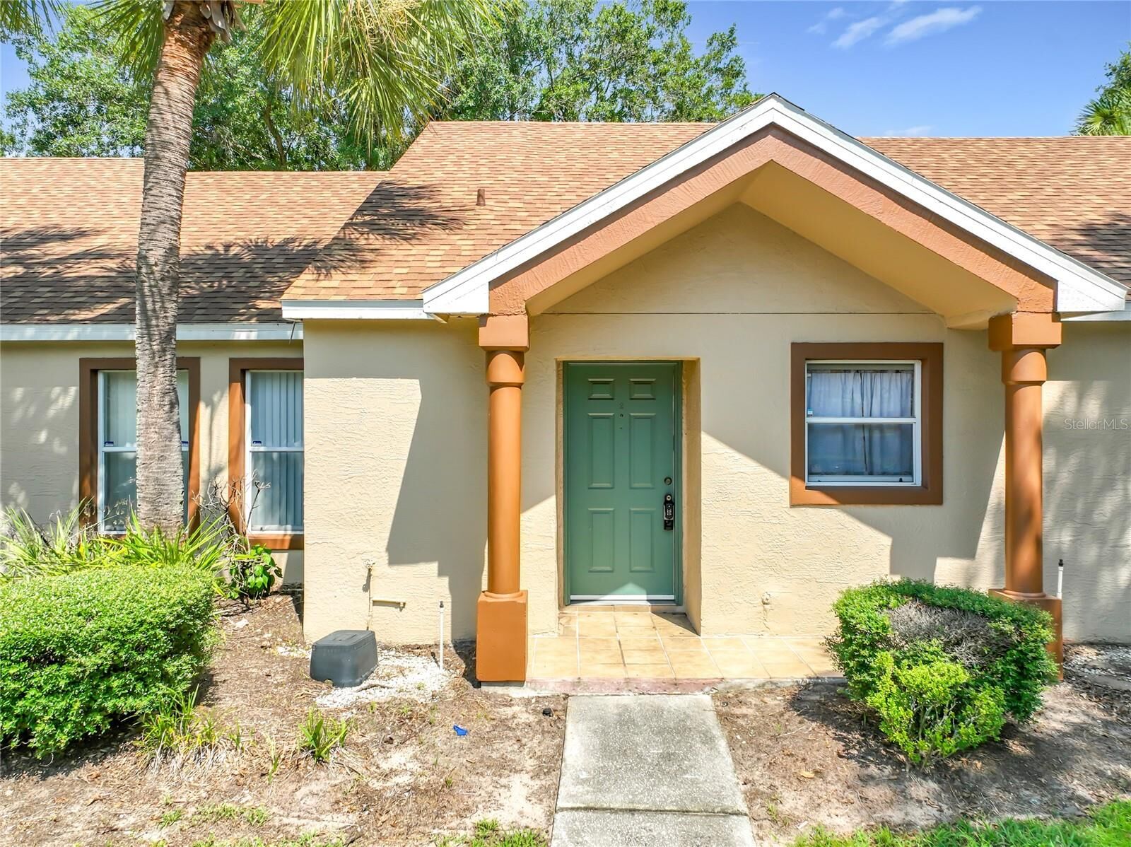 Property Photo: 5440 E Michigan Street 5440-2 FL 32812