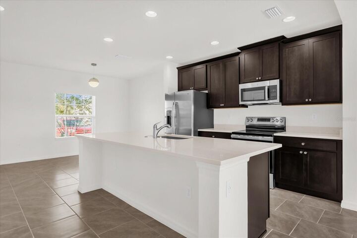 Property Photo: 1108 Sand Torch Circle FL 33837
