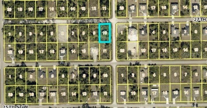 Property Photo: 2751 27th Street W FL 33971
