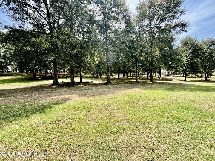 Property Photo: 1014 Diane Circle MS 39666
