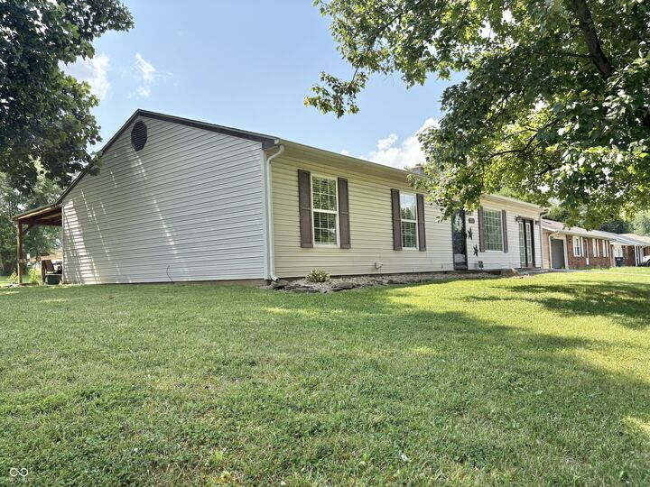 Property Photo: 8862 N Shawnee Drive IN 47201