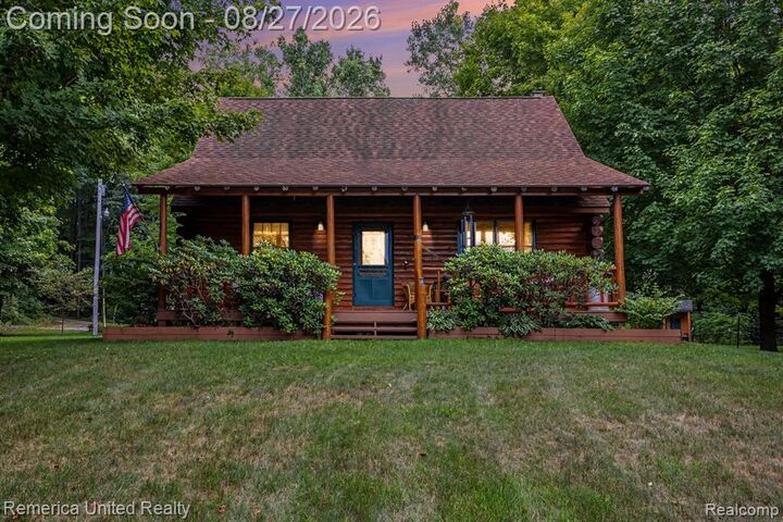 Property Photo: 10373 Twin Lakes Drive MI 48463 9756