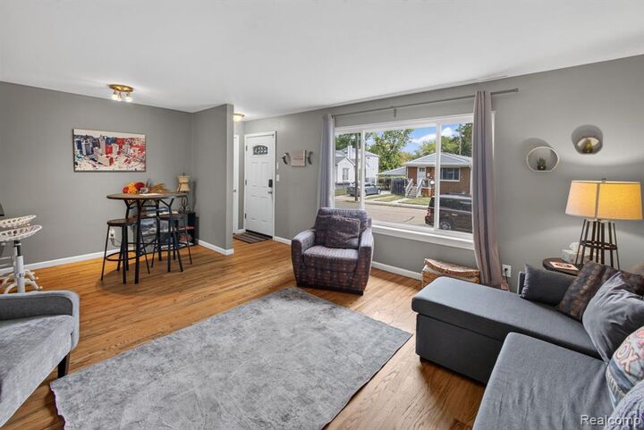 Property Photo: 471 Tennessee Street MI 48215 3052
