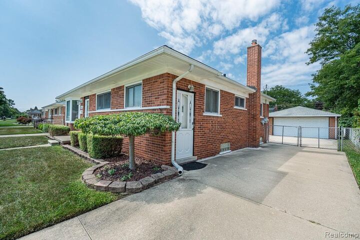 Property Photo: 25305 Campbell Avenue MI 48089 3545