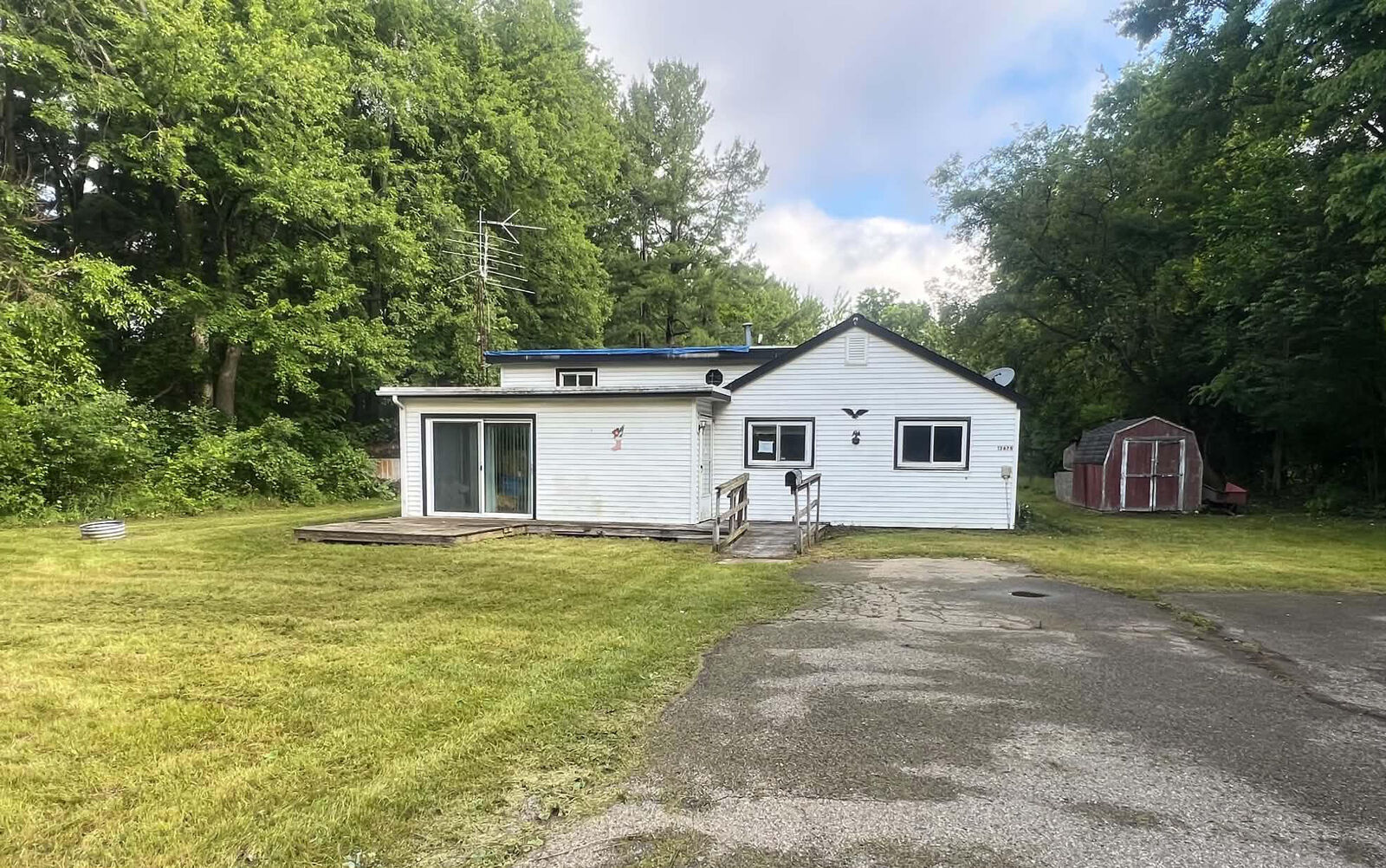 Property Photo:  13676 US-12  MI 49230 