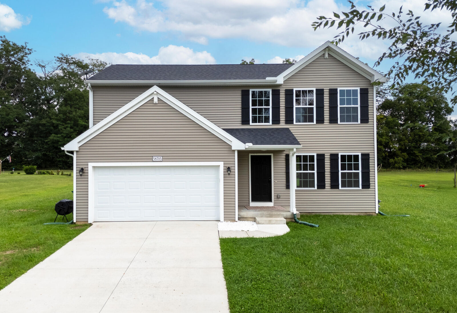 Property Photo:  58705 Pond View Lane  MI 49093 